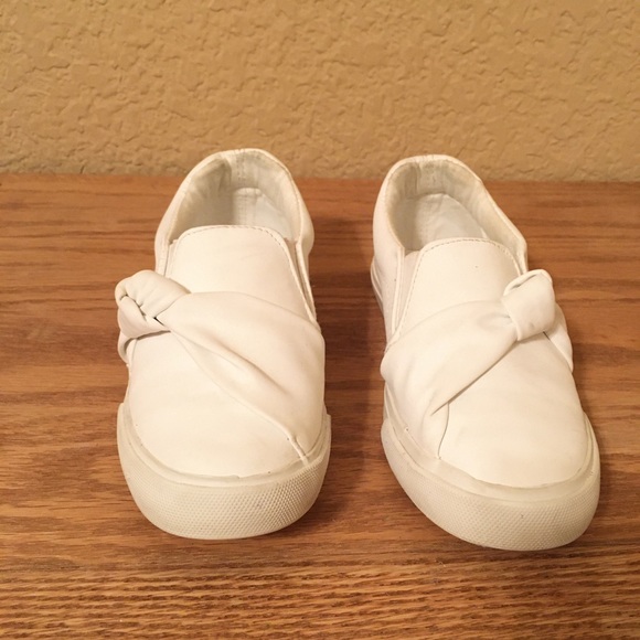 Fabkids White Slip On Shoes - Picture 2 of 3